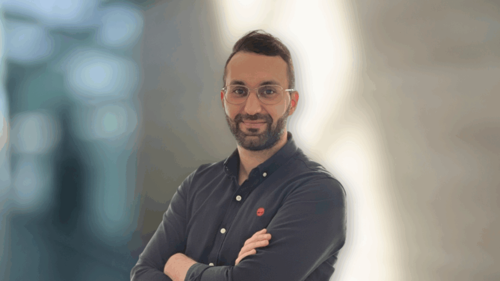 FROM STELLANTIS TO VOLVO TRUCKS: MOHAMED’S JOURNEY AS AN ASTEK CONSULTANT IN SWEDEN